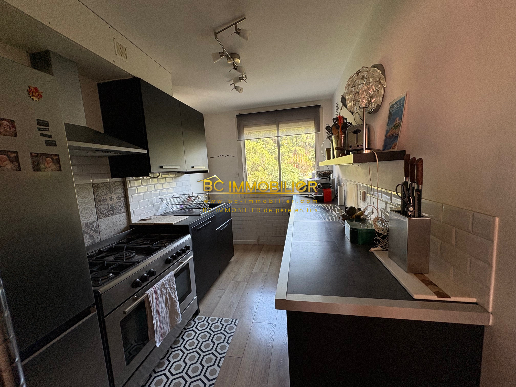 Image d'un location rouviere 9eme : magnifique type 5 transforme en type 3 + balcon | bc immobilier à 1500€ à marseille (13000)